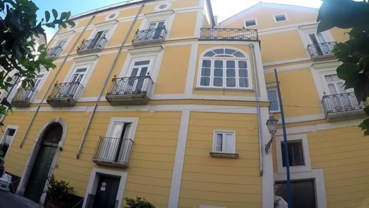 Amalfi Coast Palace In Minori Apartment Ngoại thất bức ảnh